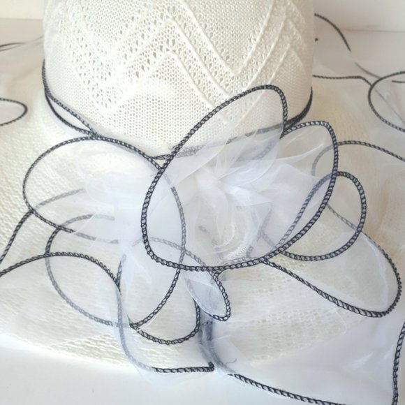 Wide Brim Summer Hat - Picture 3 of 8